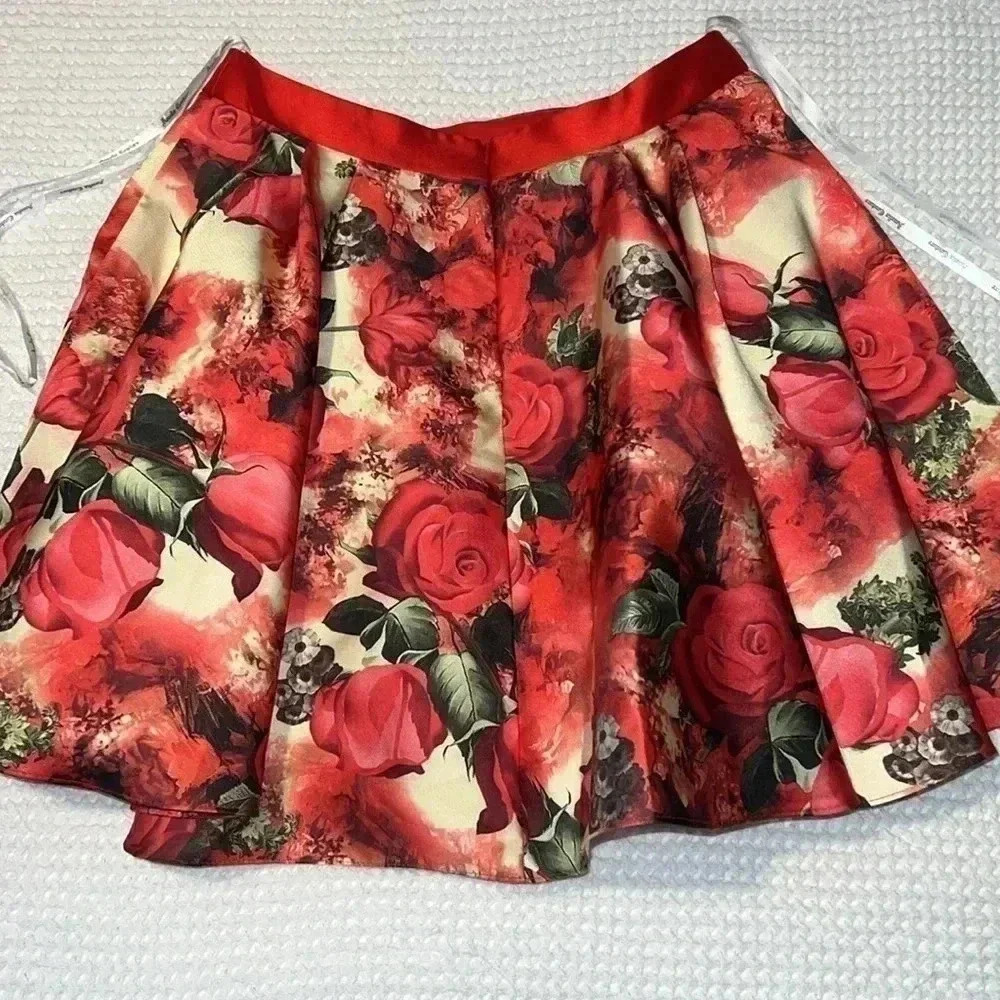 Amelia Couture Flared Floral Mini Skirt W12 - Picture 2 of 5